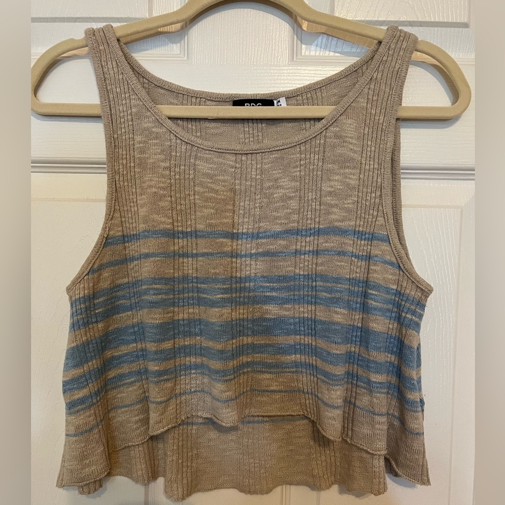Urban Outfitters BDG, New, cropped tank top. Beige and blue. Size M.